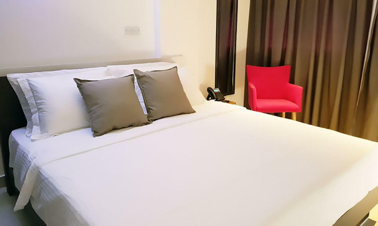Amina Residency Hotel Male Exterior photo